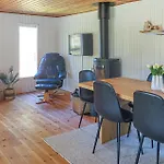 3 Bedroom In